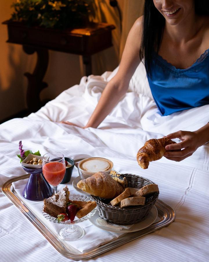 Park Hotel Ai Cappuccini Gubbio Zewnętrze zdjęcie