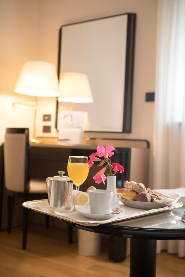 Park Hotel Ai Cappuccini Gubbio Zewnętrze zdjęcie