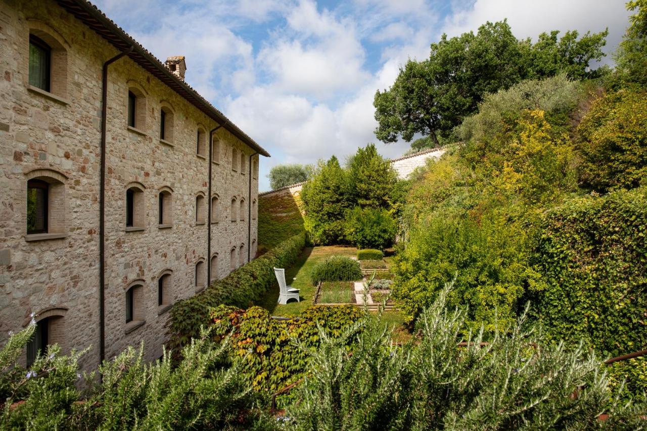 Park Hotel Ai Cappuccini Gubbio Zewnętrze zdjęcie