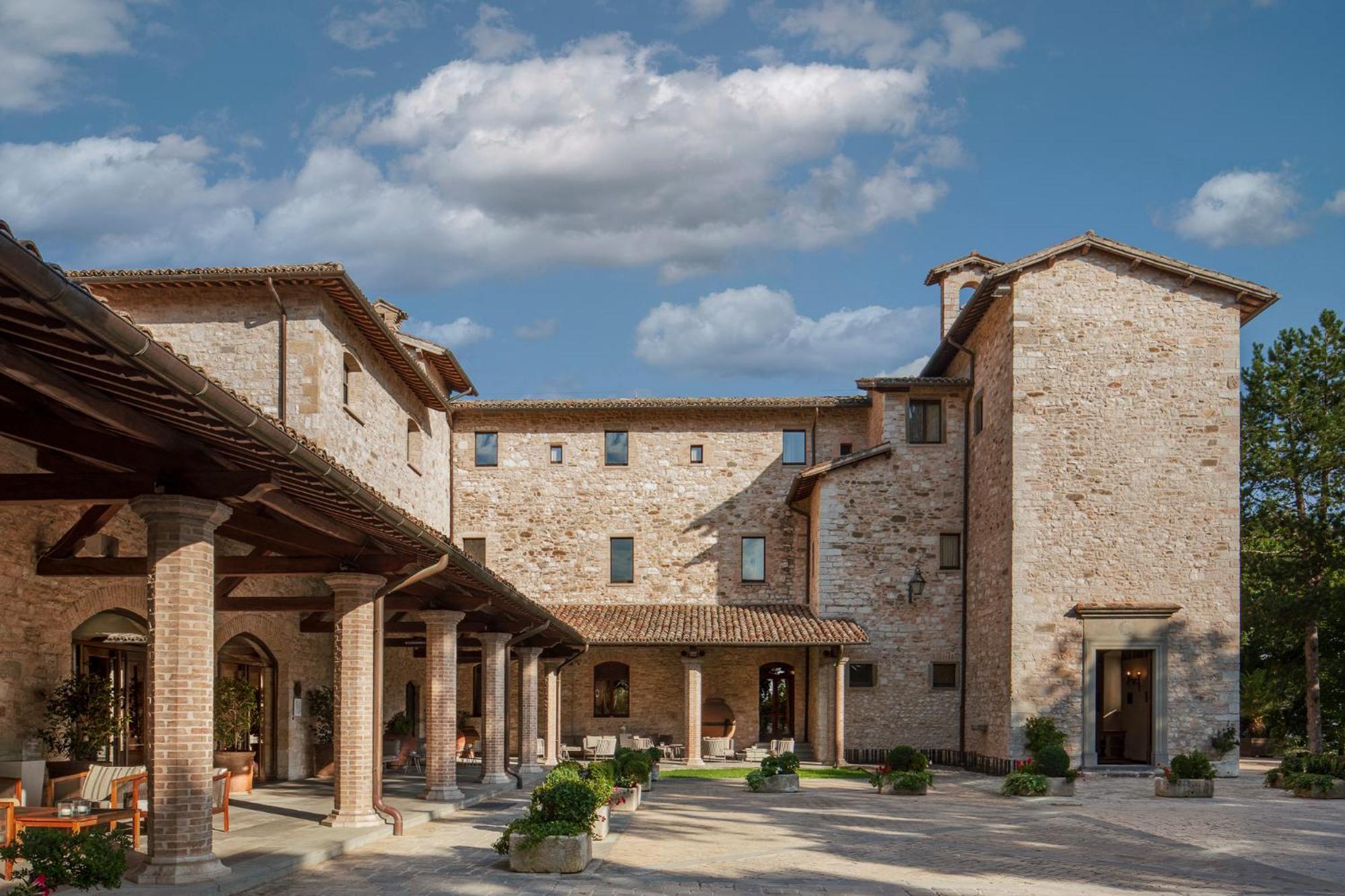 Park Hotel Ai Cappuccini Gubbio Zewnętrze zdjęcie
